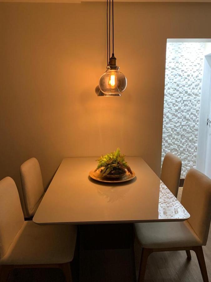 Maravilhoso Apartamento 2 Quartos Com Ofuro Porto Da Barra Salvador Summer Barra Flat Bagian luar foto